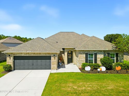 13253 Marys Way, D'Iberville, MS, 39540-6617 | Card Image