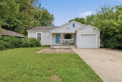 5508 Newport Ave, Tulsa, OK, 74105-6808 | Card Image
