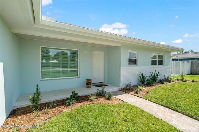 161 Bahama Blvd, House other with 3 bedrooms, 3 bathrooms and null parking in Cocoa Beach FL | Image 6