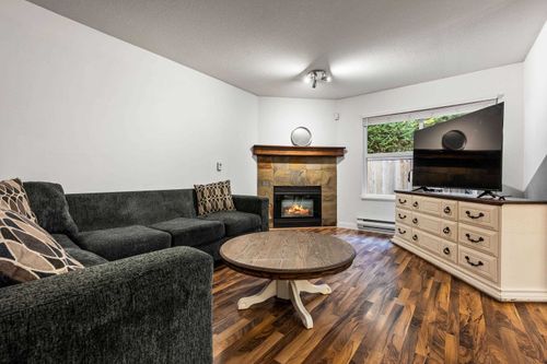 94-36060 Old Yale Rd, Abbotsford, BC, V3G2E9 | Card Image