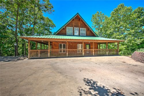 8379 Chestnut Dr, Rogers, AR, 72756-7704 | Card Image