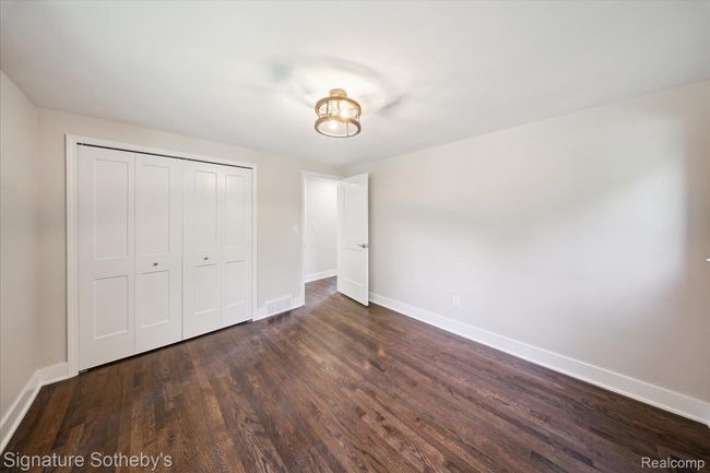 23-2200-Brenthaven-Dr-Bloomfield-Hills-MI-48304-WindowStill-17.jpg | Image 20