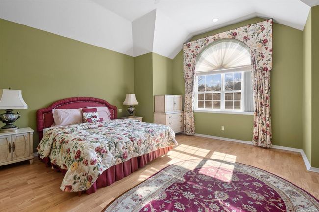 17 Sabrina Ct, House other with 4 bedrooms, 3 bathrooms and null parking in Dix Hills NY | Image 13
