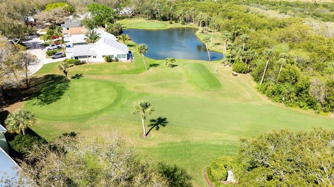 APT-2 - 5740 Marina Dr, House attached with 2 bedrooms, 2 bathrooms and null parking in Sebastian FL | Image 4