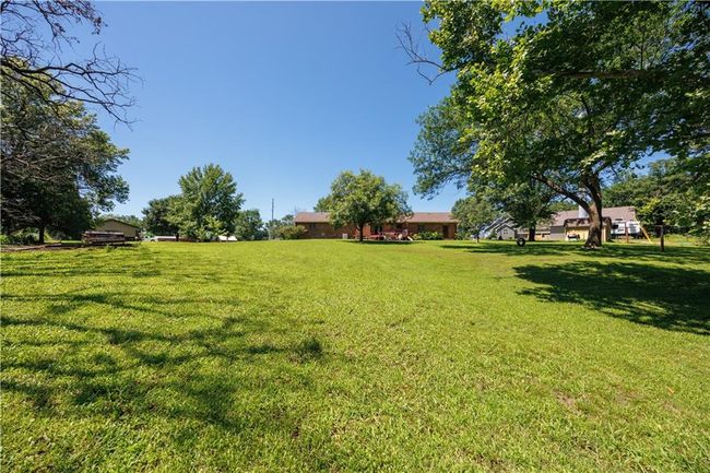 1836 N 4 Th St, House other with 5 bedrooms, 2 bathrooms and null parking in Neodesha KS | Image 39