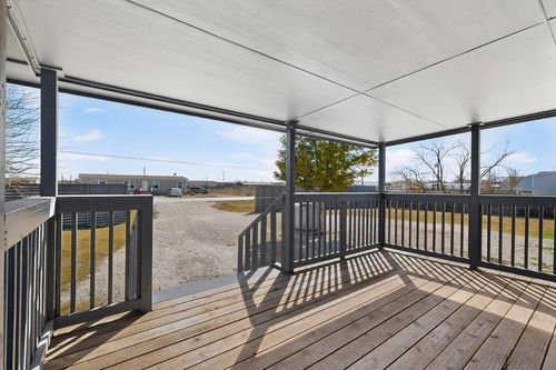 195 Gato Rd, Cedar Creek, TX, 78612-2074 | Card Image