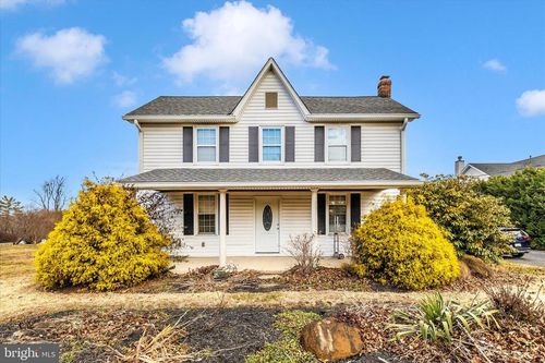 9507 Main St, DAMASCUS, MD, 20872-2003 | Card Image