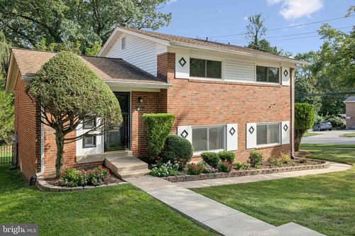 9801 Arbor Hill Dr, SILVER SPRING, MD, 20903-1802 | Card Image