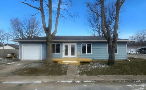 2036 Van Bibber Lake Est, Greencastle, IN, 46135-8903 | Card Image