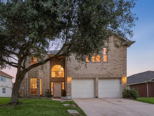 3807 Liberty Square Trl, Fresno, TX, 77545-8817 | Card Image