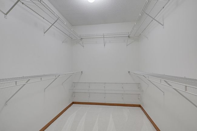 Primary Walk In Closet | Image 29