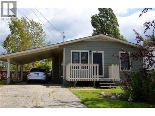 104 Nechako Dr, Mackenzie, BC, V0J2C0 | Card Image