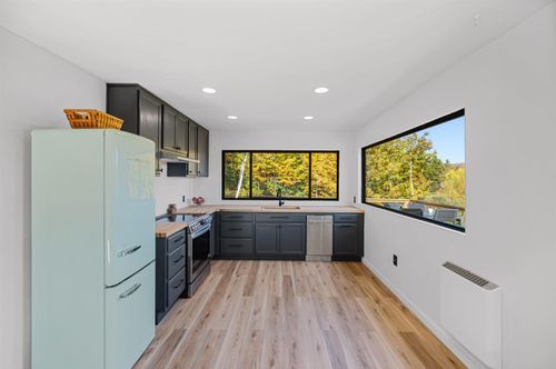 369 Sault Rd, Braintree, VT, 05060-8881 | Card Image