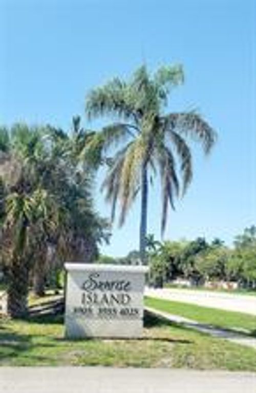 205-4025 N Nob Hill Road, Sunrise, FL, 33351 | Card Image
