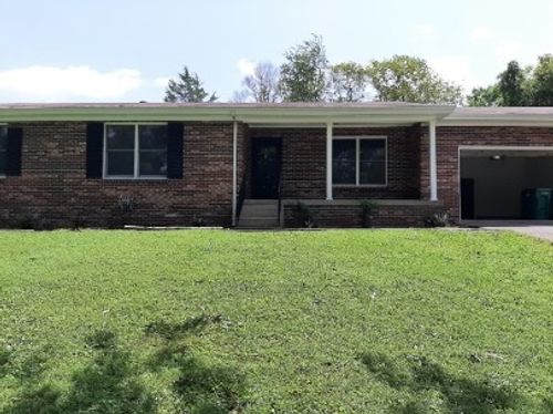 107 Hillwood Dr, White House, TN, 37188-9102 | Card Image