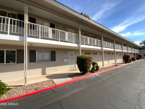 10826 N Fairway Ct E, Sun City, AZ, 85351-4112 | Card Image