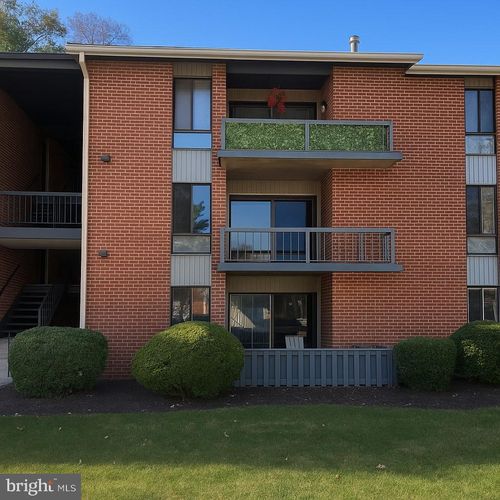 222 Echelon Rd, VOORHEES, NJ, 08043-2303 | Card Image
