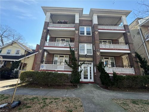 201-527 W 36th St, Norfolk, VA, 23508-3159 | Card Image