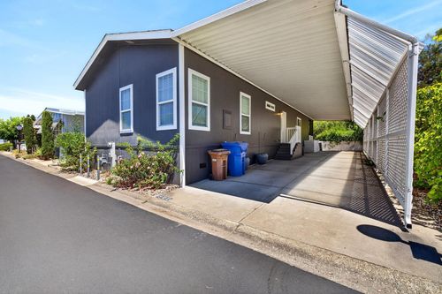 920 Champagne Cir N, Calistoga, CA, 94515 | Card Image