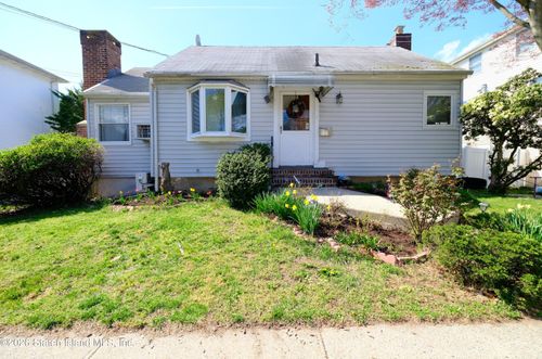 130 Hillcrest Terrace, Staten Island, NY, 10305 | Card Image