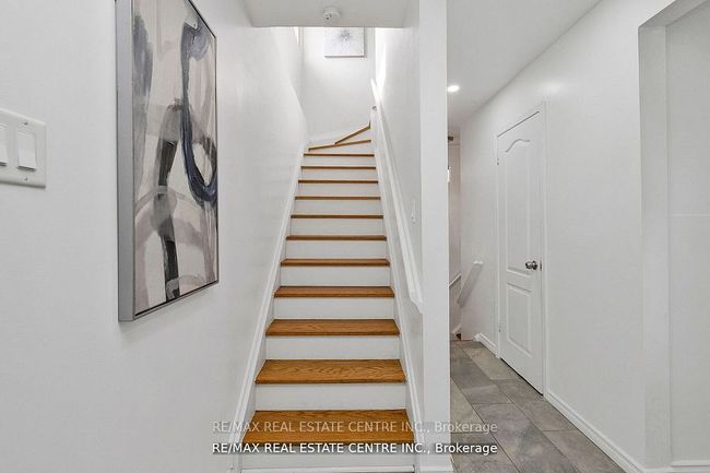 54 Archdekin Dr, House attached with 4 bedrooms, 3 bathrooms and 3 parking in Brampton ON | Image 16
