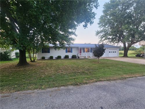 28 Sue St, Western Grove, AR, 72685-9500 | Card Image