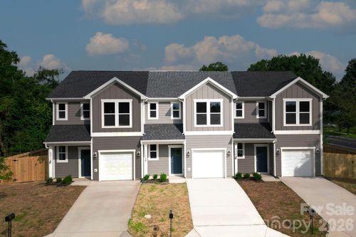 3308 Meredith Ave, Charlotte, NC, 28208-4831 | Card Image