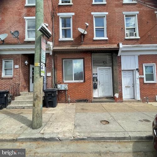 811 W 4th St, WILMINGTON, DE, 19801-2005 | Card Image