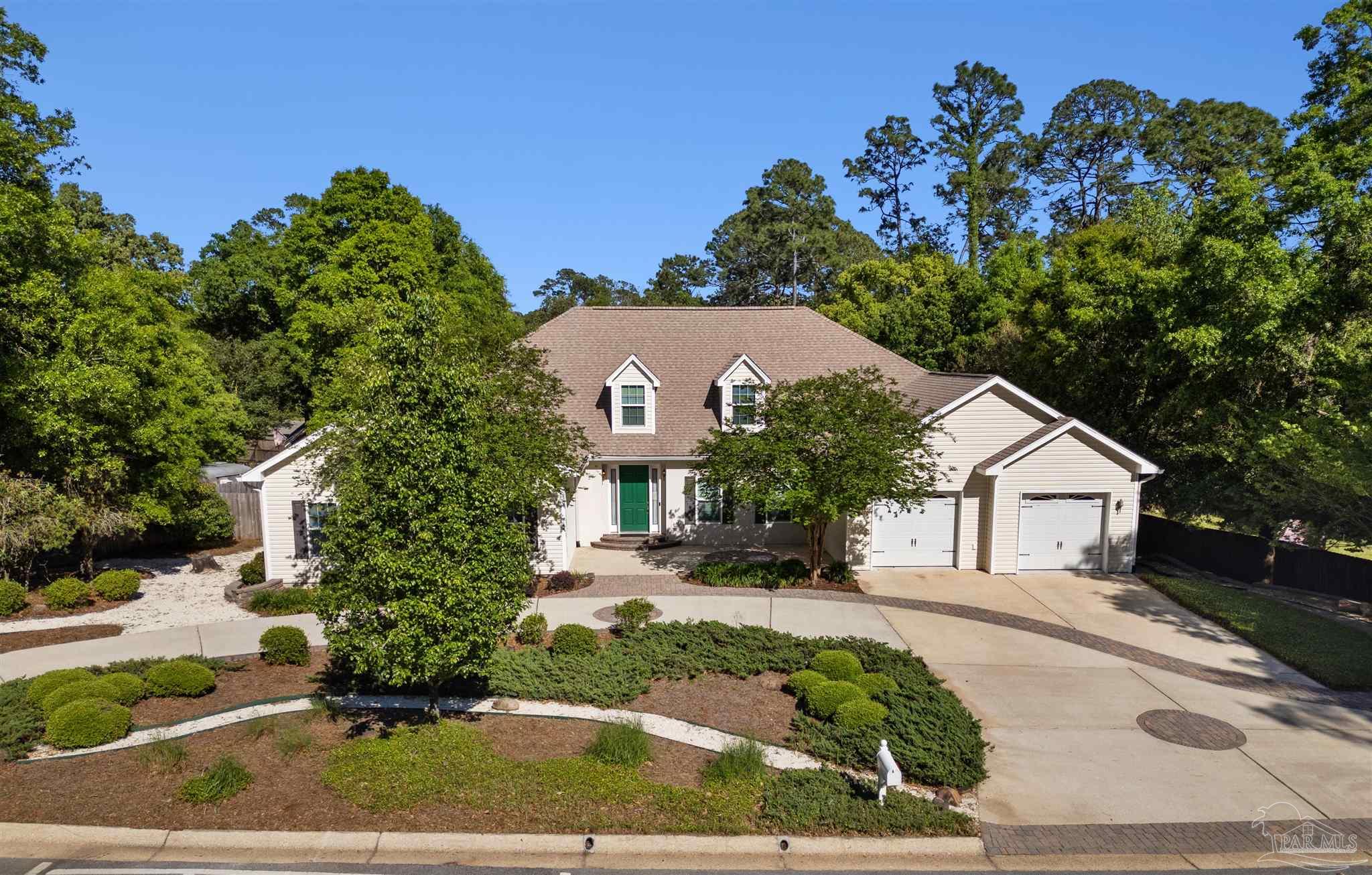 Hollowbrook Dr, Pensacola, FL 32514