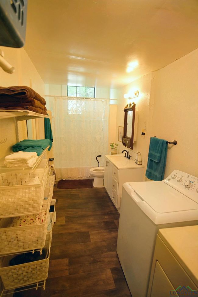 800 E Austin St, House other with 3 bedrooms, 2 bathrooms and null parking in Marshall TX | Image 10
