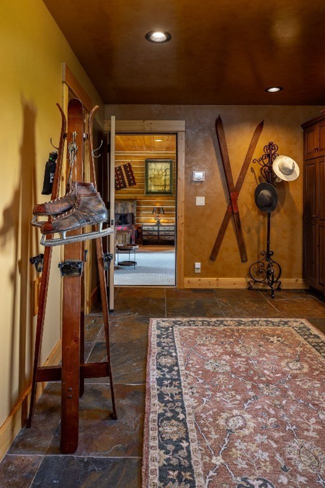 Mudroom | Image 48