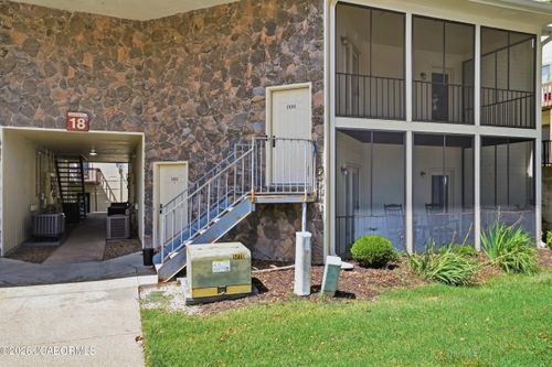 1806 Park De Ville Pl, Columbia, MO, 65203-4643 | Card Image