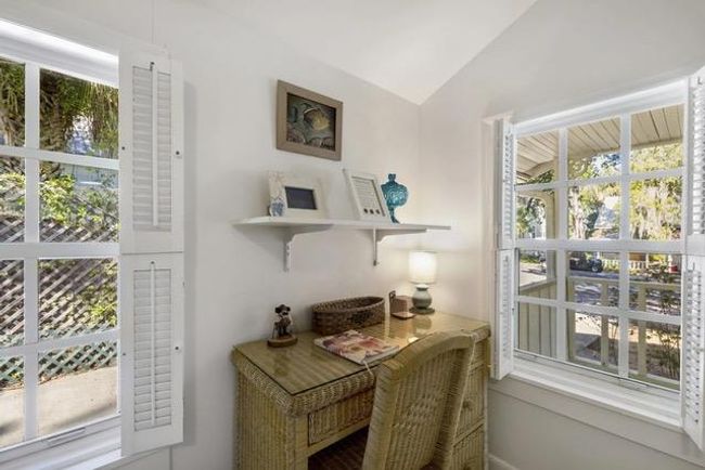 758 5 Th St, House other with 2 bedrooms, 2 bathrooms and 1 parking in CEDAR KEY FL | Image 11