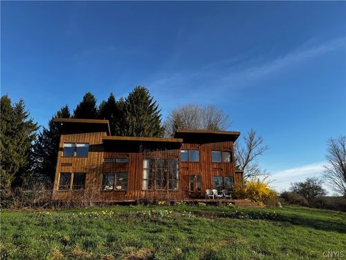 2846 W Hill Rd, Hamilton, NY, 13346-3106 | Card Image