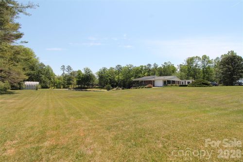 231 Allen Rd, East Flat Rock, NC, 28726-2003 | Card Image
