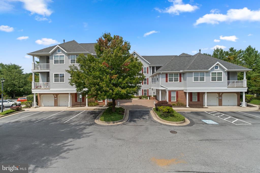 Hawk Rise Ln, Owings Mills, MD 21117