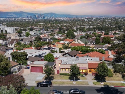 4930 Chesley Ave, View Park, CA, 90043-1842 | Card Image