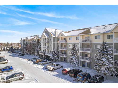 70 Woodsmere Close, Fort Saskatchewan, AB, T8L4R8 | Card Image