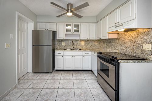 2734 Ponce De Leon Blvd, Delray Beach, FL, 33445-5880 | Card Image