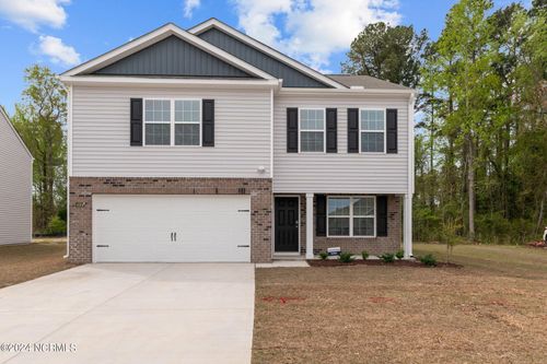 4008 Madeline Farm Blvd, New Bern, NC, 28560-4510 | Card Image