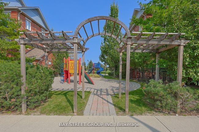 64 - 2275 Bur Oak Ave, Condo with 2 bedrooms, 1 bathrooms and 1 parking in Markham ON | Image 19