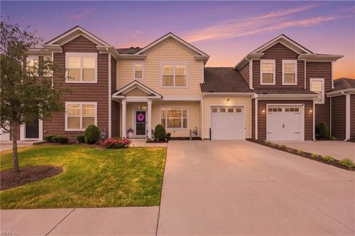 1916 Dobson Ct, Chesapeake, VA, 23322-4441 | Card Image