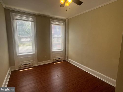 1-2023 W Oxford St, PHILADELPHIA, PA, 19121-4045 | Card Image