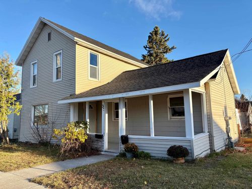 35 Randall Ave, Rhinelander, WI, 54501-3755 | Card Image