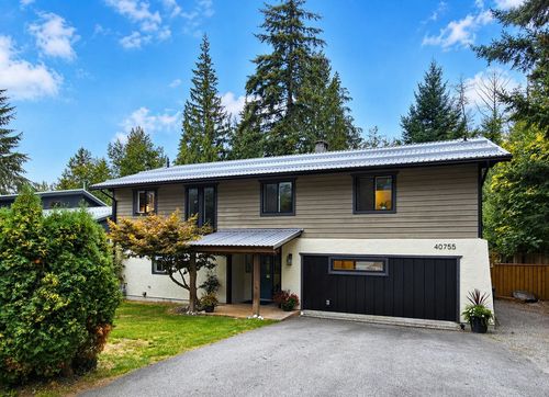 40755 Thunderbird Ridge, Squamish, BC, V0N2M2 | Card Image