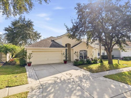 5522 Terrain De Golf Dr, Lutz, FL, 33558-2861 | Card Image