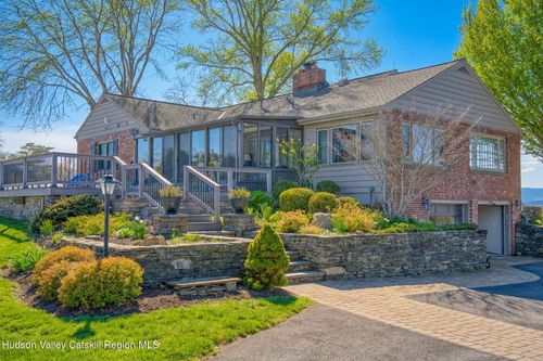 96 Ely St, Coxsackie, NY, 12051-3128 | Card Image