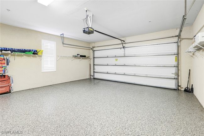 Epoxy floor in garage | Image 37