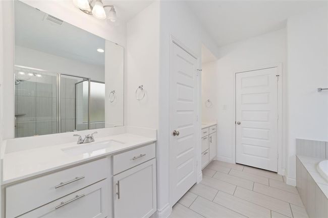13731 Pedernales Ct, House other with 4 bedrooms, 4 bathrooms and 3 parking in Cypress TX | Image 26