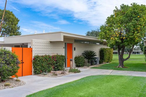 83 Westlake Cir, Palm Springs, CA, 92264-5538 | Card Image